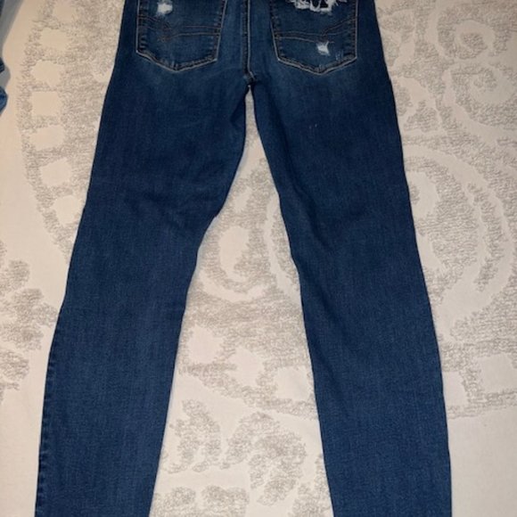 American Eagle Outfitters, distressed hi-rise jegging, size 6 short - Picture 5 of 5